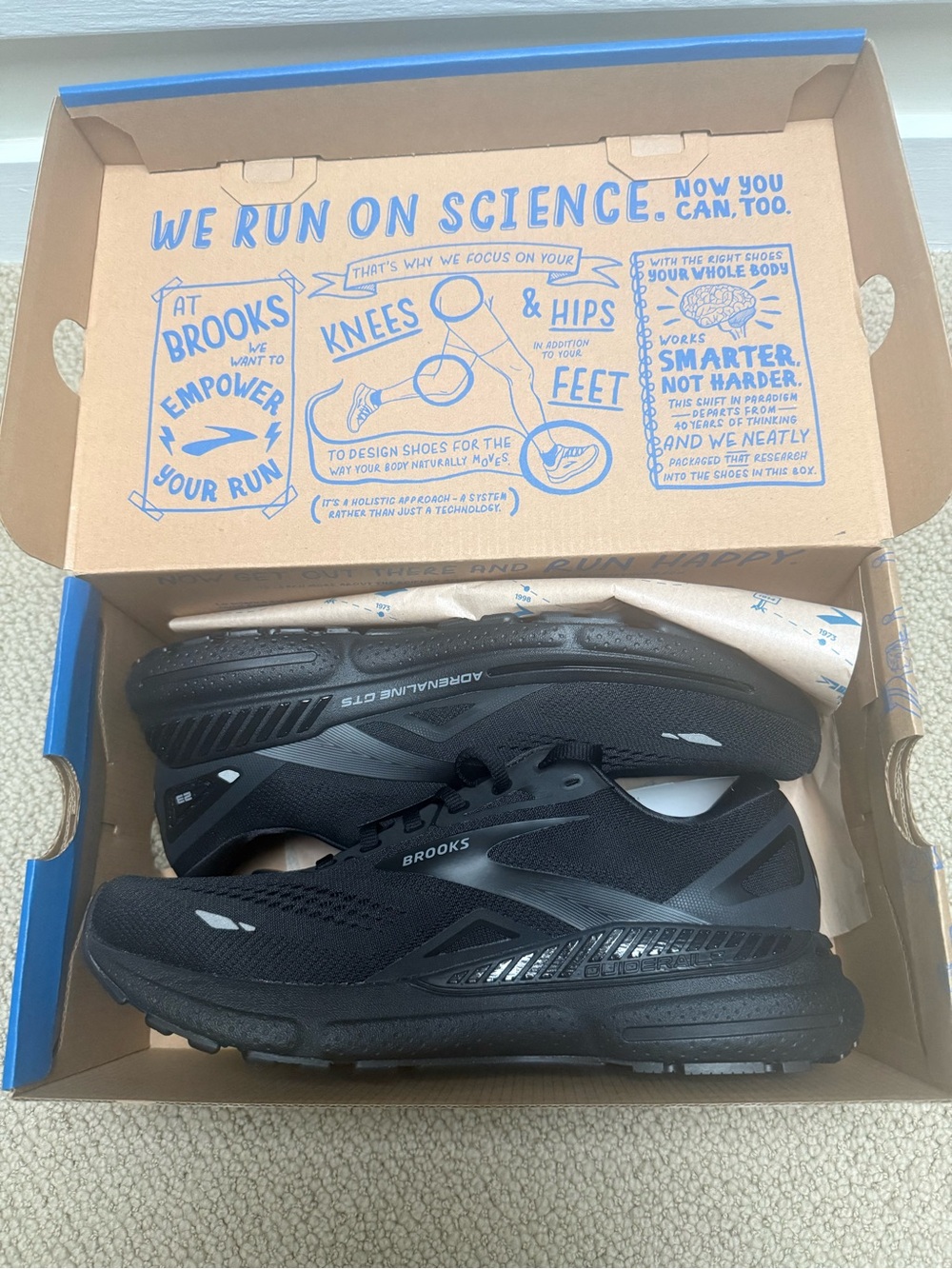 Brooks Men’s Adrenaline 23 running shoes size 8.5